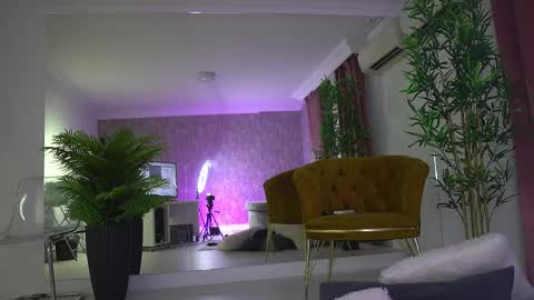 blakmy online show from February 24, 2026, 4:21 am