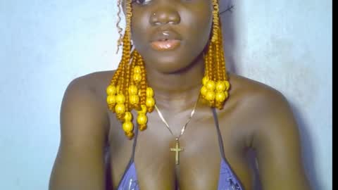 nikky00 online show from March 1, 2026, 7:32 am