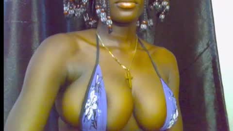 Snapshot of blaq_melanin chatting on April 25, 2026, 2:36 pm nikky00 online show from April 25, 2026, 2:36 pm
