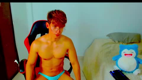 Snapshot of bleach_tiago chatting on May 1, 2026, 12:32 pm bleach tiago online show from May 1, 2026, 12:32 pm