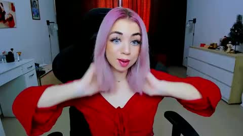 Nicole online show from January 5, 2025, 10:10 am