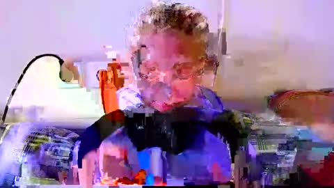 Nicole online show from February 21, 2025, 1:55 pm