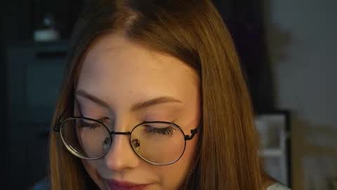  LiLy online show from February 24, 2026, 3:21 pm