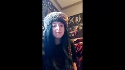 Snapshot of blitzbunny03 chatting on December 3, 2025, 7:56 pm blitzbunny03 online show from December 3, 2025, 7:56 pm