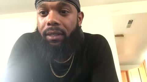 Snapshot of blksurfher chatting on February 17, 2025, 7:21 pm blksurfher online show from February 17, 2025, 7:21 pm