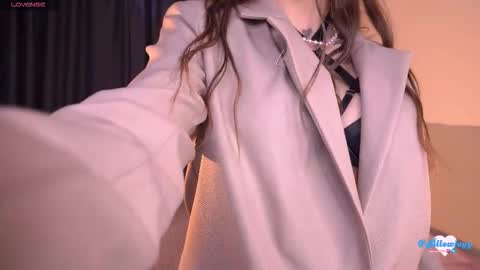 Snapshot of bllowjoyy chatting on March 26, 2026, 7:25 am Amy online show from March 26, 2026, 7:25 am