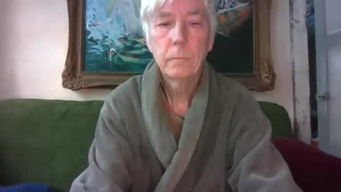 blomkuk online show from February 16, 2026, 6:42 am