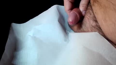 blomman72 online show from December 3, 2024, 6:26 am