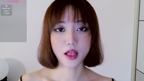 Snapshot of blon_kater chatting on January 9, 2025, 5:34 am YoYo online show from January 9, 2025, 5:34 am