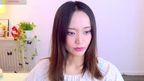 YoYo online show from May 12, 2026, 4:53 am