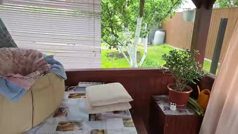 blond_boy69 online show from May 29, 2026, 11:52 am