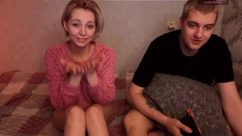 Snapshot of blond_icee chatting on March 31, 2026, 7:03 pm Ann and Lion online show from March 31, 2026, 7:03 pm