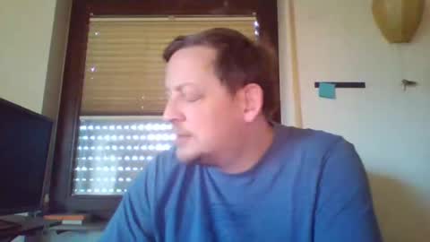 blonde32m online show from February 23, 2025, 7:44 am