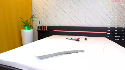 Snapshot of blonde_bigtits chatting on March 9, 2025, 8:18 am blonde_bigtits online show from March 9, 2025, 8:18 am