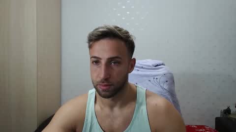 Mr Blond online show from November 1, 2025, 9:44 am