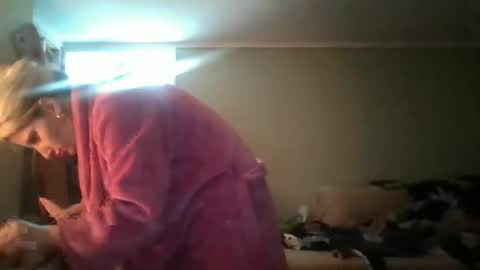 Gia  online show from December 8, 2024, 2:30 pm