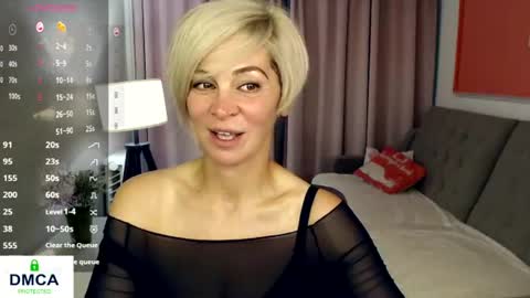 Lola online show from July 11, 2026, 9:05 pm
