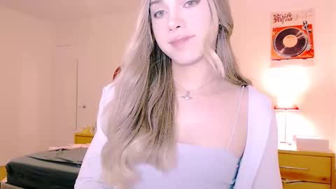 zoey  madisson 3 online show from January 16, 2026, 12:47 am