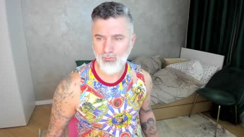 Nico online show from February 6, 2025, 1:43 pm