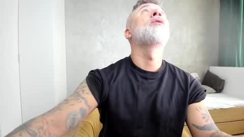 Nico online show from September 12, 2025, 5:51 am