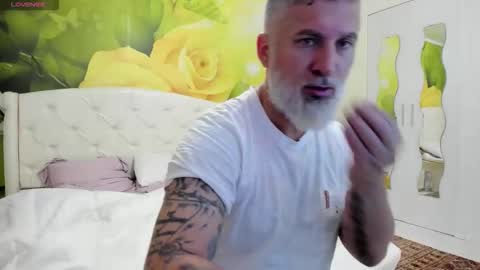 Nico online show from April 4, 2026, 7:17 am