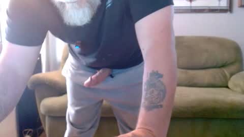 Snapshot of blowshow82 chatting on October 28, 2025, 5:15 pm The Storybook Couple......NOT online show from October 28, 2025, 5:15 pm