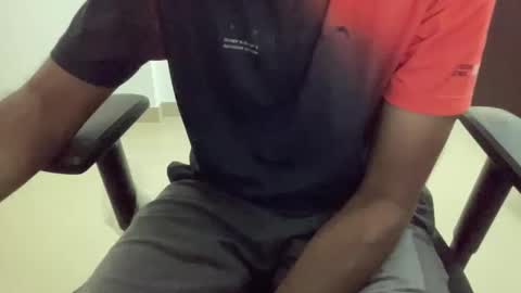 blue_streak3290 online show from October 11, 2025, 4:16 pm