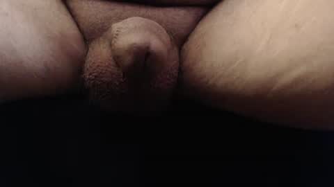 bluebee420 online show from February 26, 2026, 10:47 am