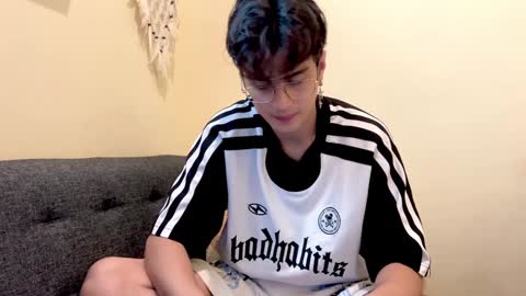 Snapshot of bluedaan chatting on January 29, 2025, 2:09 am Daan online show from January 29, 2025, 2:09 am