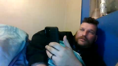 Snapshot of bluedemoneyes1986 chatting on February 26, 2025, 2:59 am bluedemoneyes1986 online show from February 26, 2025, 2:59 am