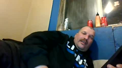 Snapshot of bluedemoneyes1986 chatting on March 11, 2025, 3:48 am bluedemoneyes1986 online show from March 11, 2025, 3:48 am