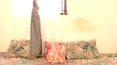 Snapshot of bluedi622952 chatting on January 12, 2026, 11:48 am Tee online show from January 12, 2026, 11:48 am