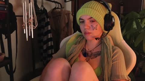 Blue online show from February 7, 2025, 7:07 am