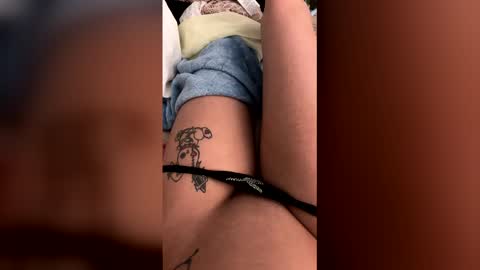 bluee_vixenn online show from May 31, 2026, 3:47 am