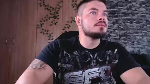 blueeyeboy0 online show from May 21, 2026, 7:37 am