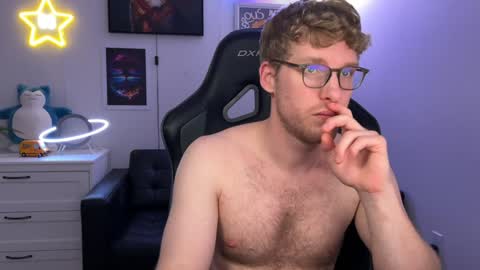 blueeyedtallguy online show from December 4, 2024, 8:01 am