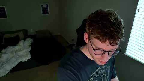 Snapshot of blueeyedtallguy chatting on July 10, 2026, 2:27 am blueeyedtallguy online show from July 10, 2026, 2:27 am