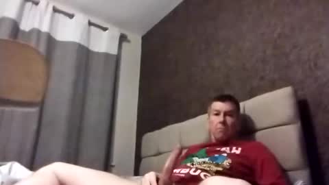 Snapshot of blueeyesteele chatting on October 21, 2025, 10:32 pm blueeyesteele online show from October 21, 2025, 10:32 pm