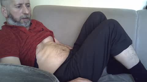 Snapshot of bluehot59 chatting on February 23, 2025, 10:06 am blue online show from February 23, 2025, 10:06 am