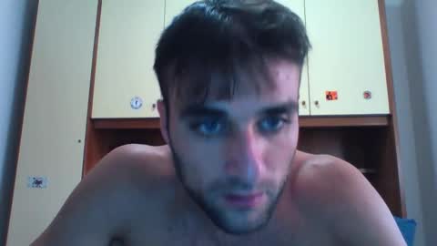 bluejoee online show from September 12, 2025, 4:40 pm