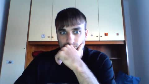 bluejoee online show from September 21, 2025, 6:15 am