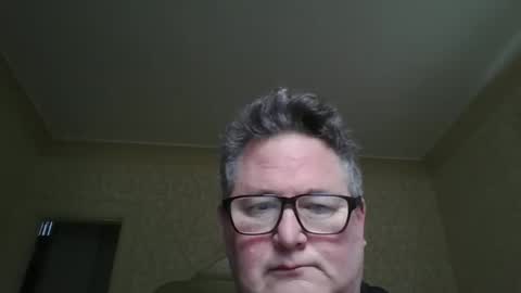 Snapshot of bluemoose70 chatting on September 24, 2025, 3:26 pm bluemoose70 online show from September 24, 2025, 3:26 pm