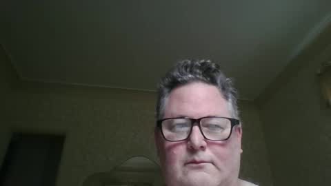 Snapshot of bluemoose70 chatting on September 25, 2025, 2:54 pm bluemoose70 online show from September 25, 2025, 2:54 pm