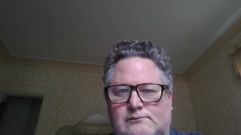 Snapshot of bluemoose70 chatting on October 25, 2025, 4:46 pm bluemoose70 online show from October 25, 2025, 4:46 pm