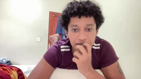 bluesar_hot online show from June 3, 2026, 6:46 pm