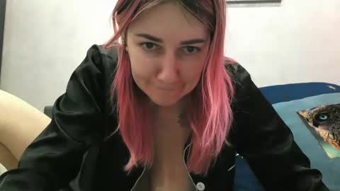 BlueXOwl online show from January 24, 2025, 7:07 pm