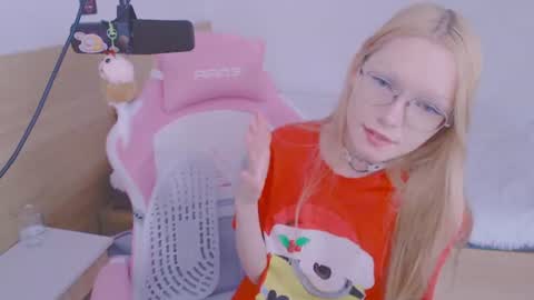  Diana  online show from June 28, 2026, 9:37 am
