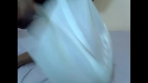 Bunny online show from November 22, 2025, 11:31 am