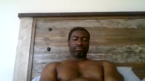bluuthunder1914 online show from April 30, 2026, 3:51 pm