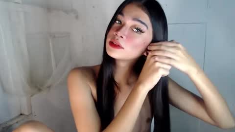 Snapshot of blythexx69 chatting on January 16, 2025, 3:24 pm Blythe online show from January 16, 2025, 3:24 pm